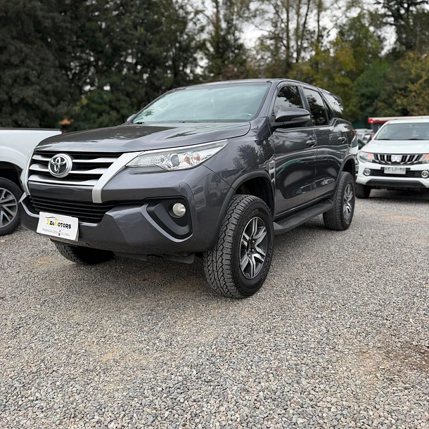 TOYOTA FORTUNER SR5 TDI 4X4 2.8 AUT 2019 1