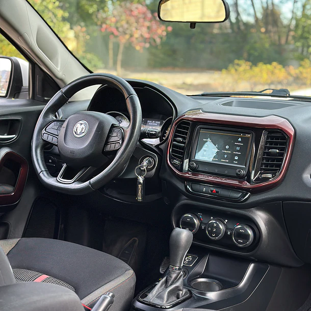RAM 1000 BZ 1.8 AUT 2020 10