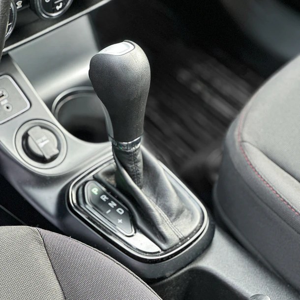 RAM 1000 BZ 1.8 AUT 2020 11
