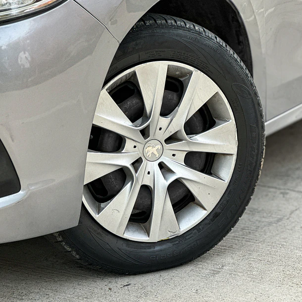 PEUGEOT 301 VTI 1.6 2018 6