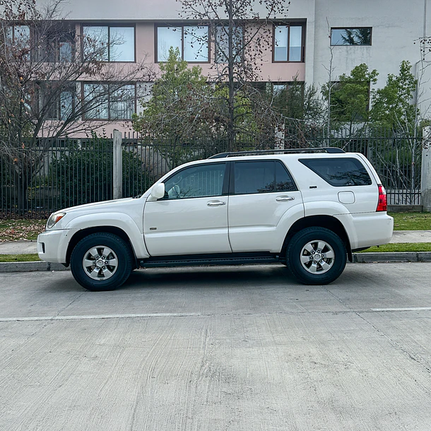 TOYOTA 4RUNNER 4.0 AUT 2010 2