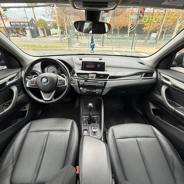 BMW X1 SDRIVE18D 2.0 AT 2020 7
