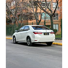 Toyota Corolla 1.8 AUT XLI 4X2 CVT 4P 2018 4