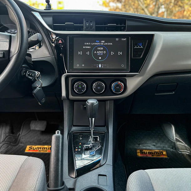 Toyota Corolla 1.8 AUT XLI 4X2 CVT 4P 2018 9