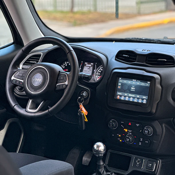 Jeep Renegade 1.8 Sport LX MT 2023 10