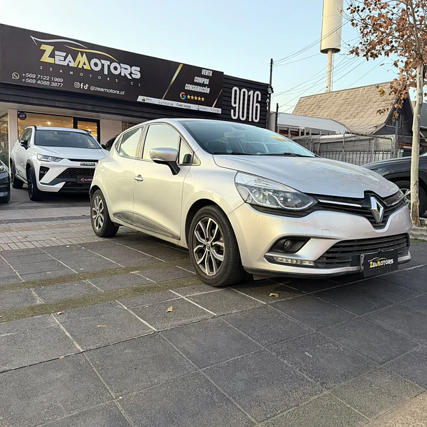 RENAULT CLIO HB EXPRESSION 1.2 2018 1