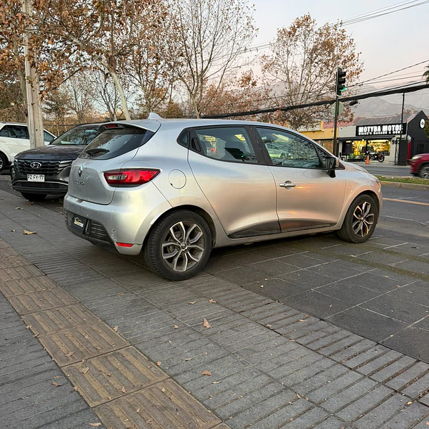 RENAULT CLIO HB EXPRESSION 1.2 2018 6