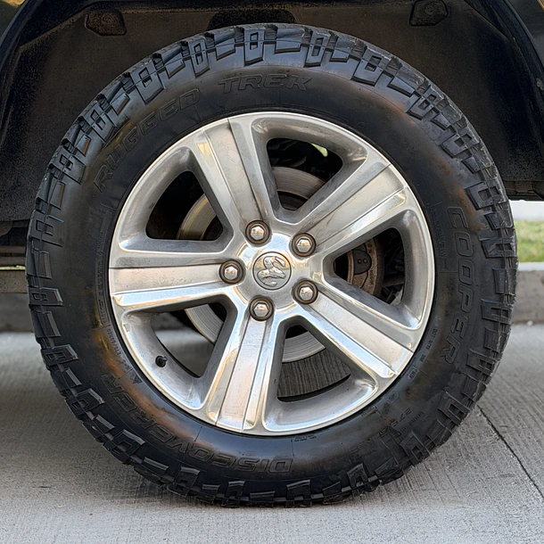 RAM 1500 LARAMIE 5.7 4x4 CREW CAB 2017 6