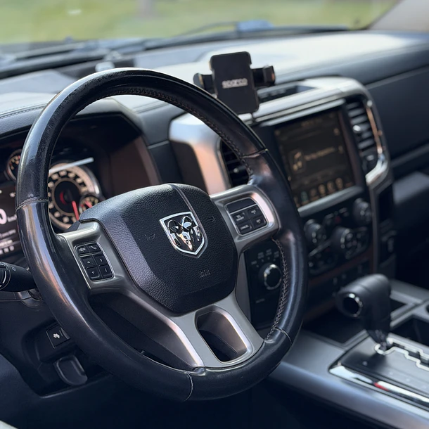 RAM 1500 LARAMIE 5.7 4x4 CREW CAB 2017 8