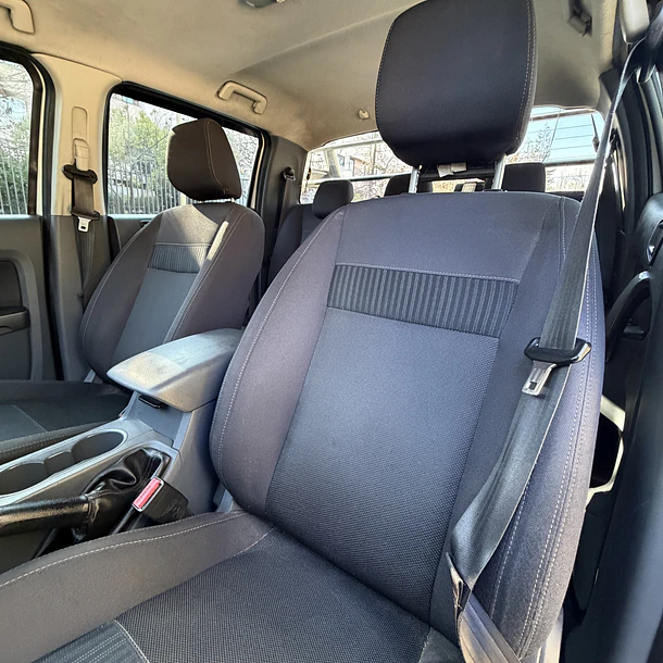 Ford Ranger XLT 3.2  4X2 DIESEL DOB. CAB. 2017 12