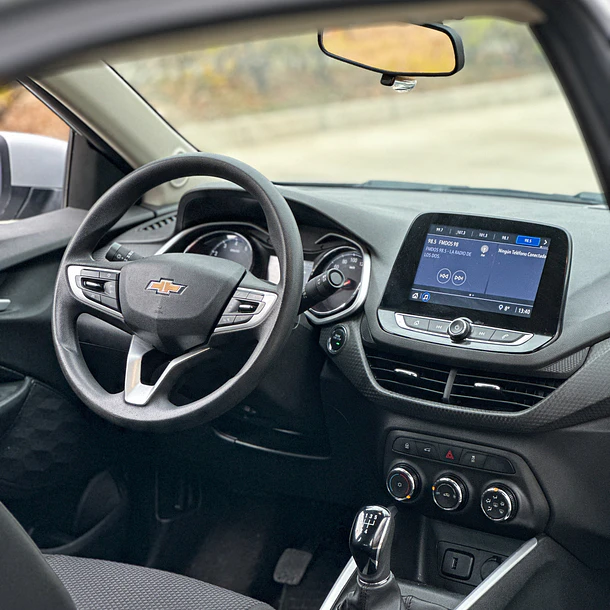 Chevrolet Ónix 1.0 LTZ 4x2 HB MT 5P 2023 10
