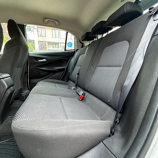 Chevrolet Ónix 1.0 LTZ 4x2 HB MT 5P 2023 16