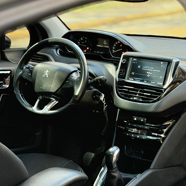 PEUGEOT 208 ALLURE BLUEHDI 1.6 2019 10