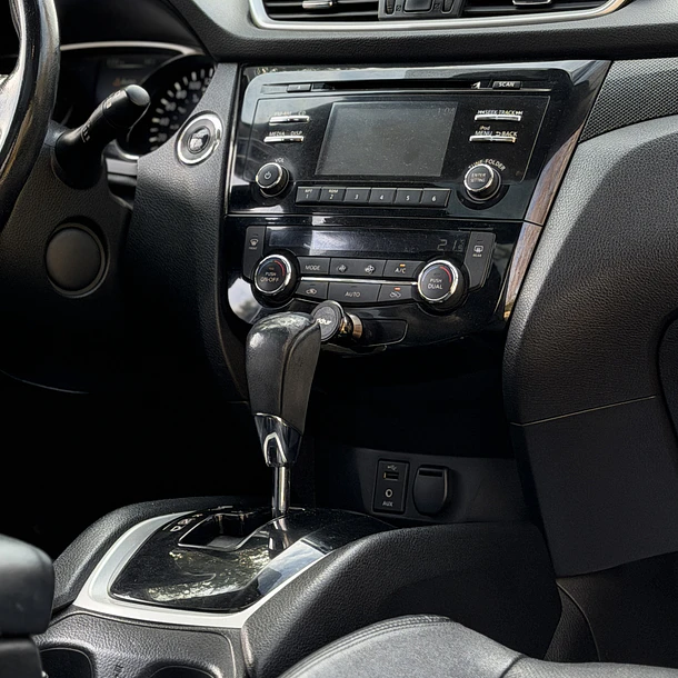 NISSAN X TRAIL EXCLUSIVE 2.5 4X4 2017 13