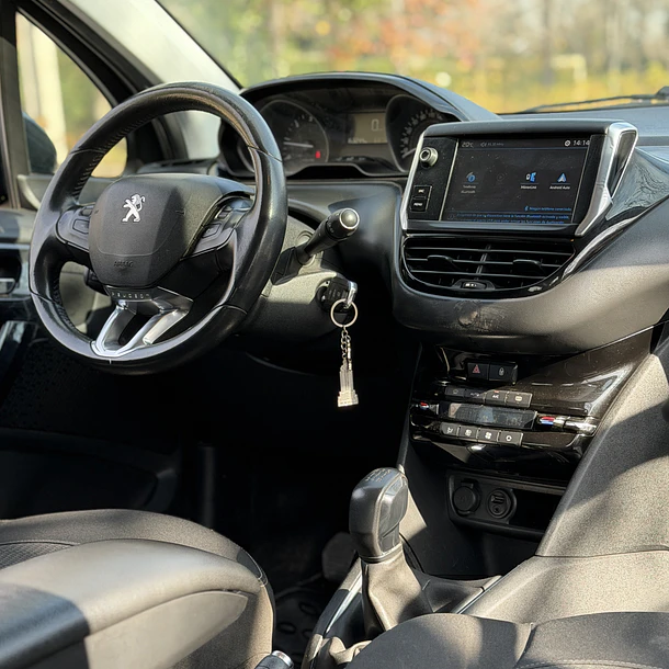 PEUGEOT 208 ACTIVE BLUEHDI 1.6 2018  9