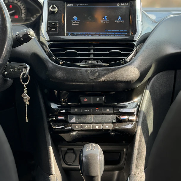 PEUGEOT 208 ACTIVE BLUEHDI 1.6 2018  8
