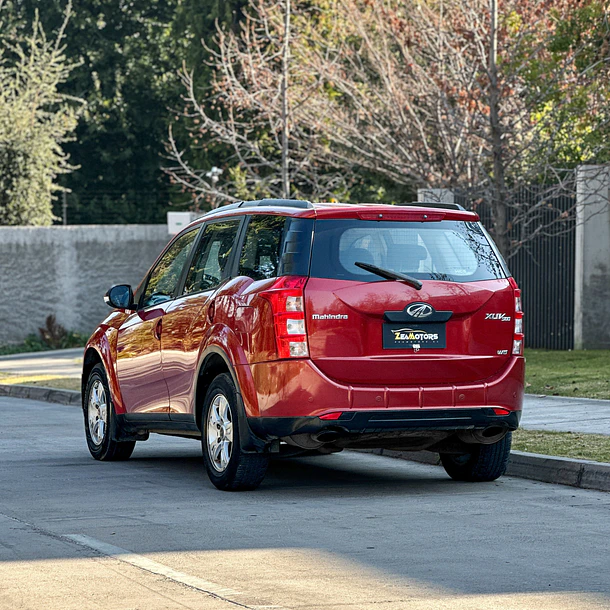 Mahindra Xuv 500 2.2 Diesel 4x4 2016 4