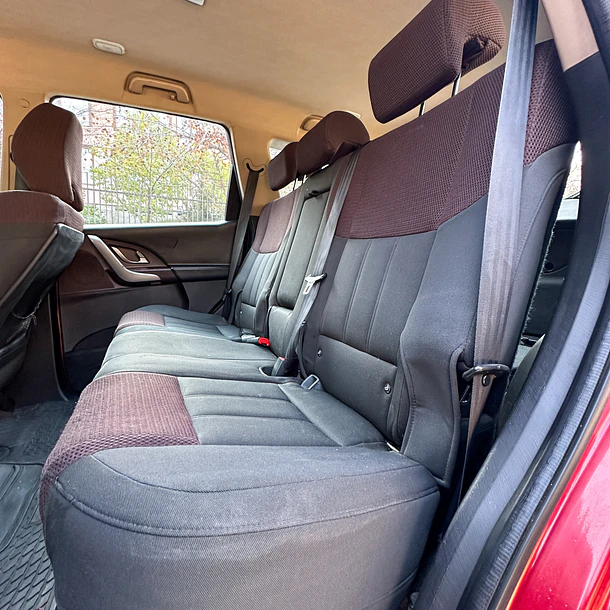 Mahindra Xuv 500 2.2 Diesel 4x4 2016 12