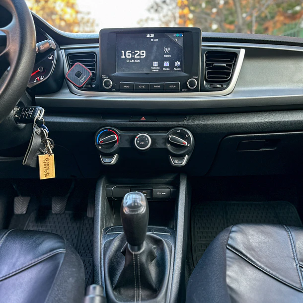 KIA RIO 4 LX 1.4 MT  2021 9