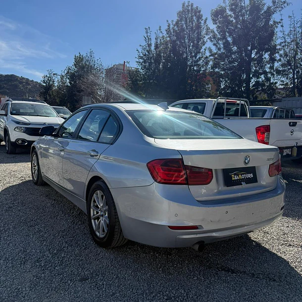 BMW 316I 1.6 AUT 2013 4