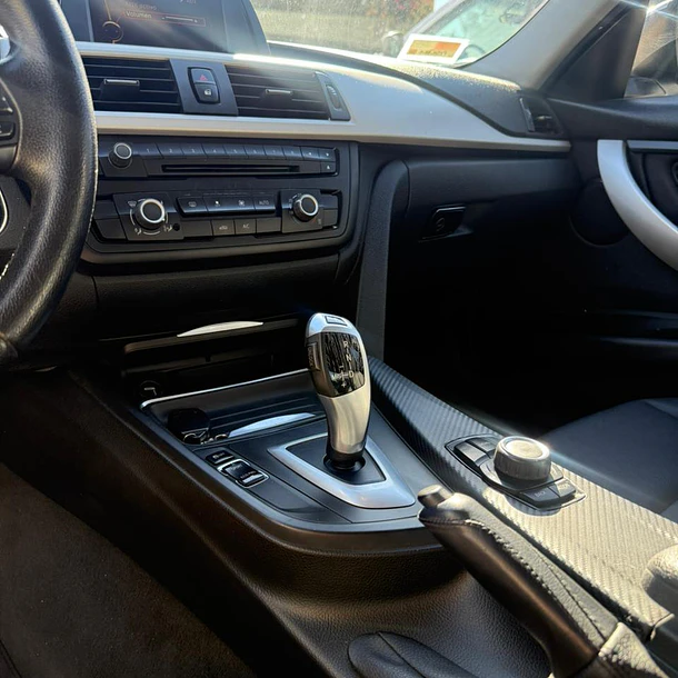 BMW 316I 1.6 AUT 2013 9
