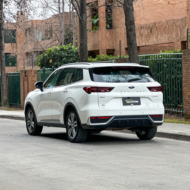 FORD NEW TERRITORY TITANIUM 1.5 AUT 2025 4