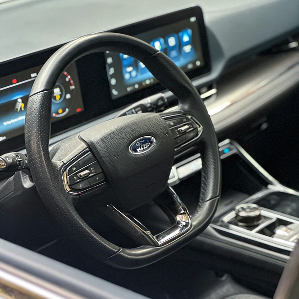 FORD NEW TERRITORY TITANIUM 1.5 AUT 2025 7