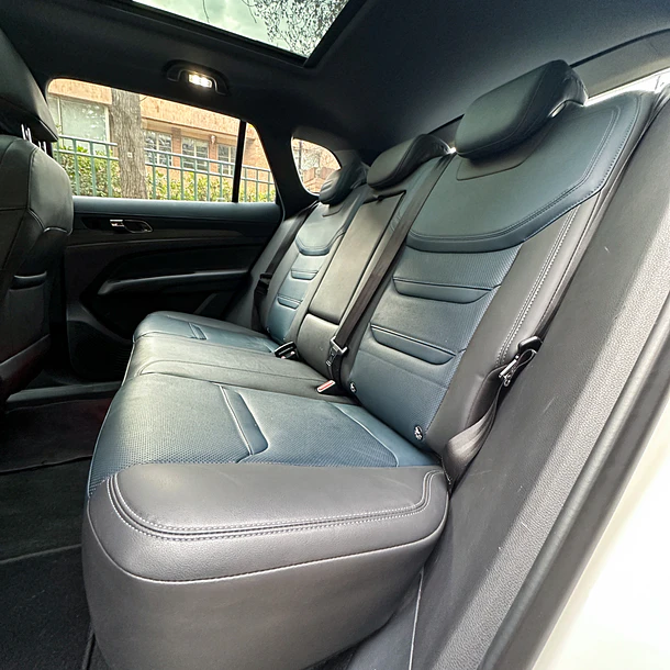 FORD NEW TERRITORY TITANIUM 1.5 AUT 2025 16