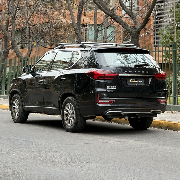 SSANYONG NEW REXTON GLX TD 2.2 AUT 2022 4