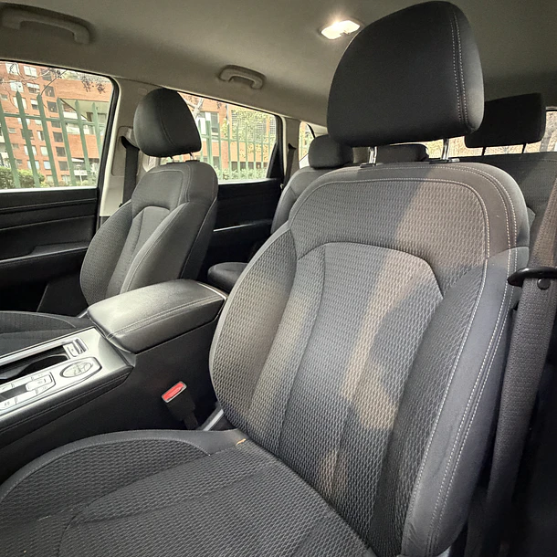 SSANYONG NEW REXTON GLX TD 2.2 AUT 2022 13