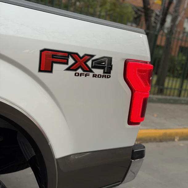 Ford F-150 5.0 Lariat Luxury 4x4 2020 5