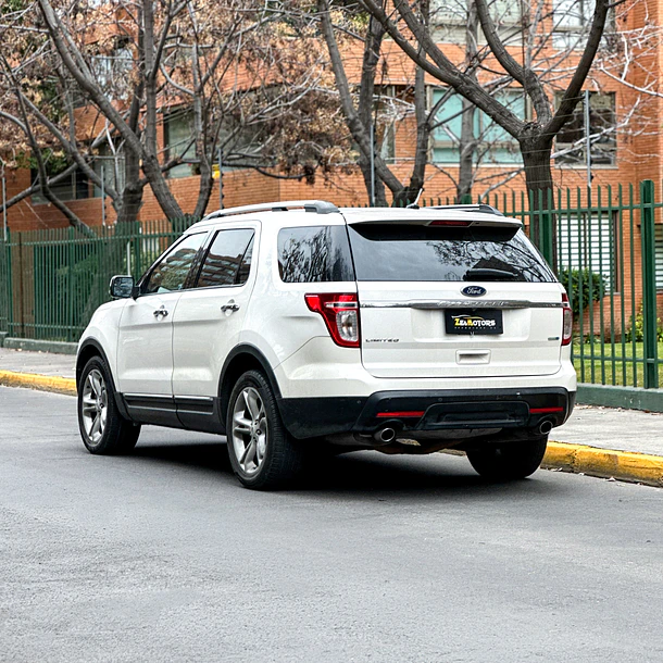 FORD EXPLORER LTD 4x4  3.5 AUT 2014 4