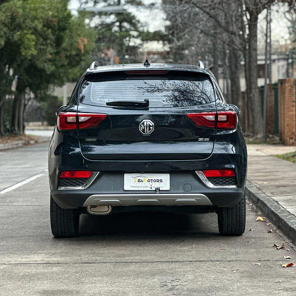 MG ZS 1.5L 2023  5
