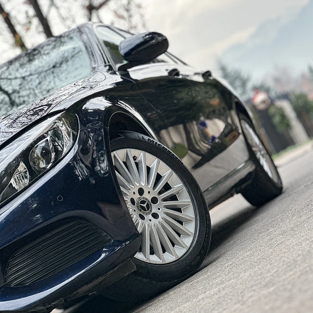 Mercedes Benz C300 2.0T 4P 4X2 2018 2