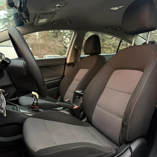KIA CERATO 5 SX 1.6  2014 9