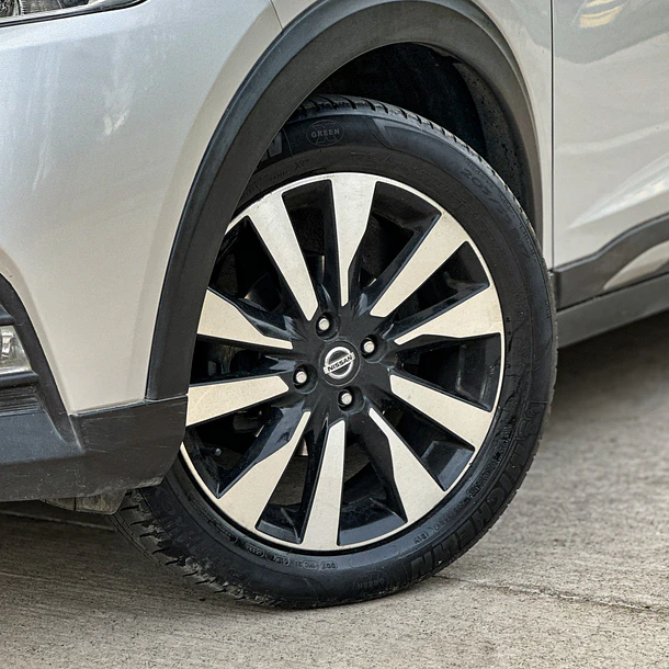 Nissan KICKS Advance  1.6 MT 2020 6