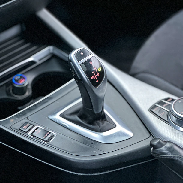 BMW 120I SPORT 2.0 AUT 2017 9