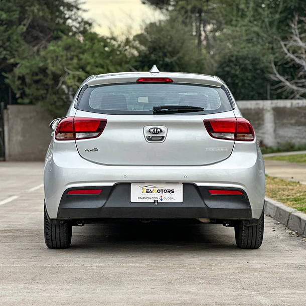 KIA RIO 5 EX 1.4 HB 6MT 5P 2018 5