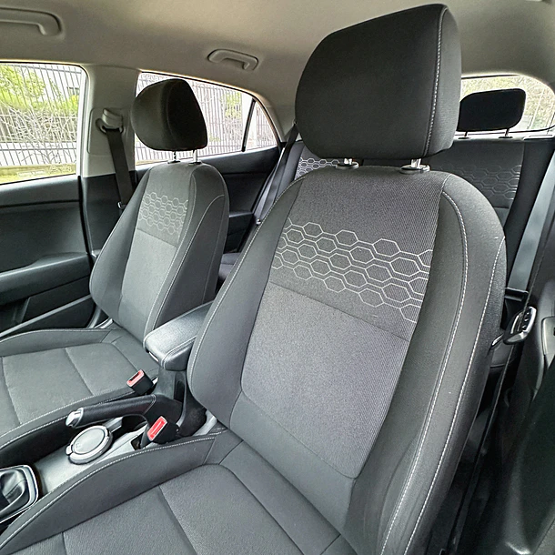 KIA RIO 5 EX 1.4 HB 6MT 5P 2018 15