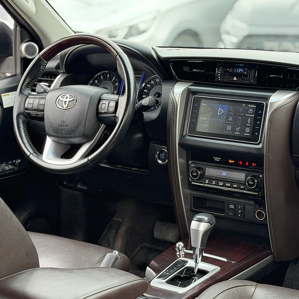 TOYOTA FORTUNER 2.7 SR5 AUT 2018 13