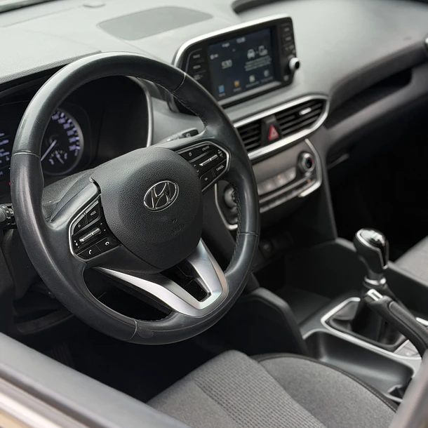 Hyundai Santa Fe TM MPI 2.4 2020 10