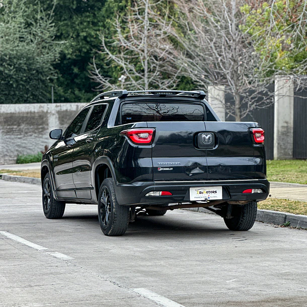 RAM 1000 BIG HORN DCAB BZ 1.8 AUT 2022 4