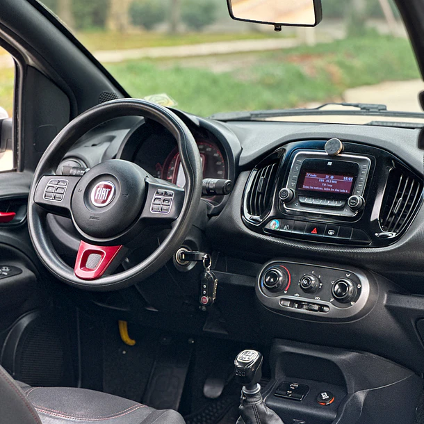 FIAT UNO SPORTING 1.4 2016 9