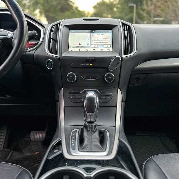 Ford Edge 2.0 LTS 4P 4X2 2018 9