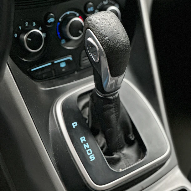 FORD NEW ESCAPE 2.0 AUT 2013 10