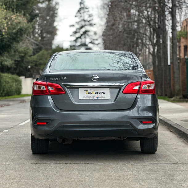 NISSAN SENTRA B17 1.8 2019 5