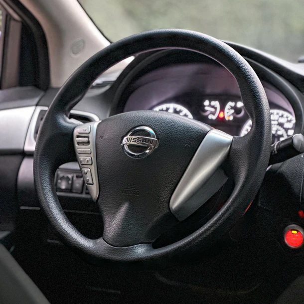 NISSAN SENTRA B17 1.8 2019 11