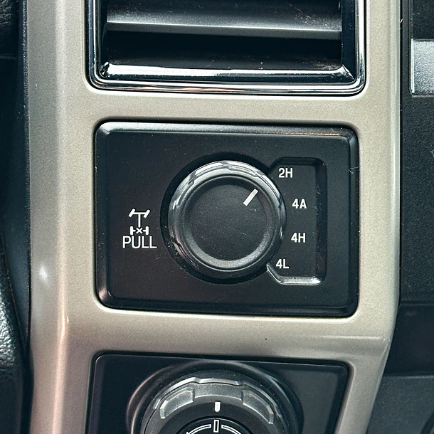 Ford F-150 5.0 Lariat Luxury 4x4 2020 12