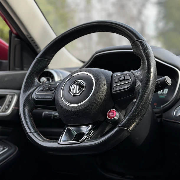 MG HS TROPHY 2.0 TURBO AWD 2021 12