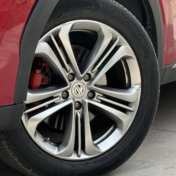 MG HS TROPHY 2.0 TURBO AWD 2021 6